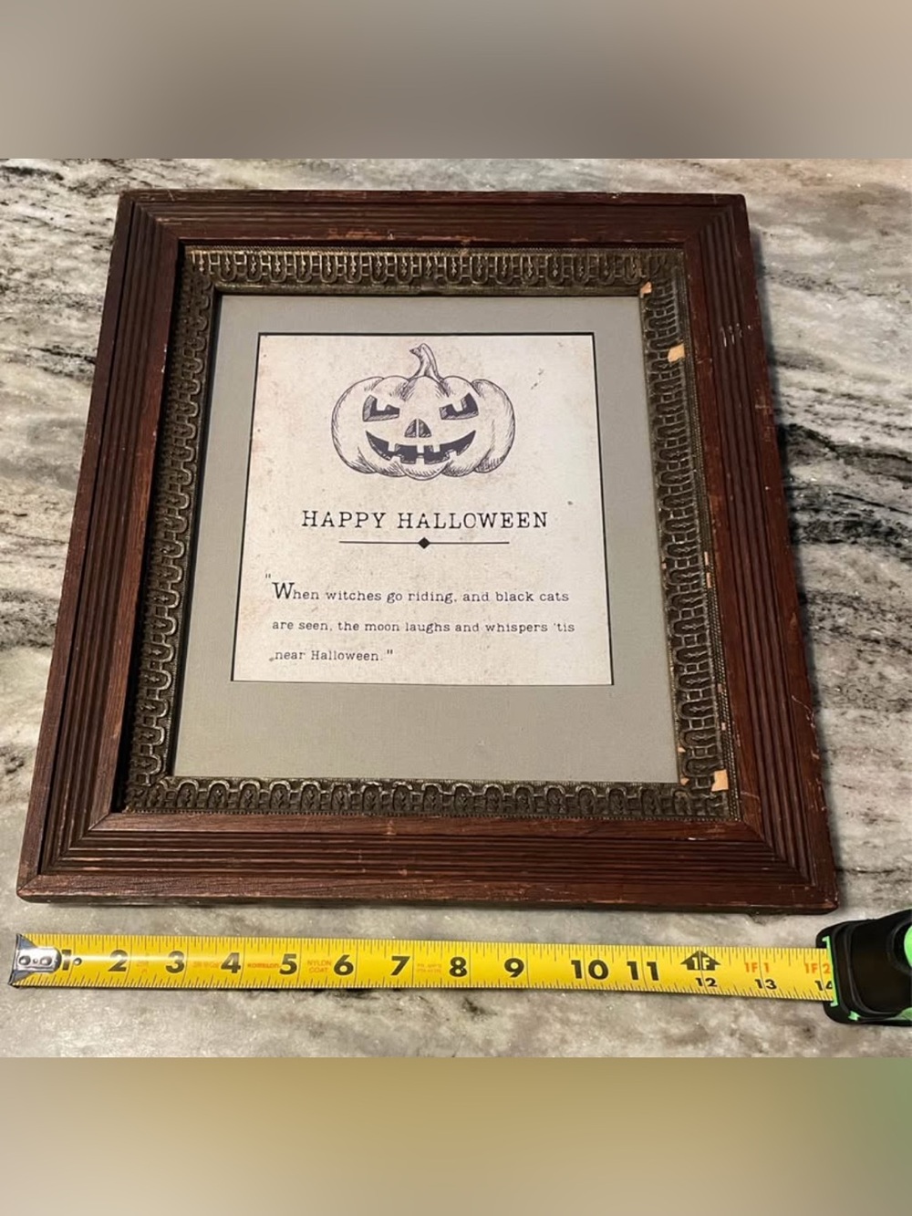 Vintage Wooden Framed Happy Halloween Sign - Picture 5 of 6
